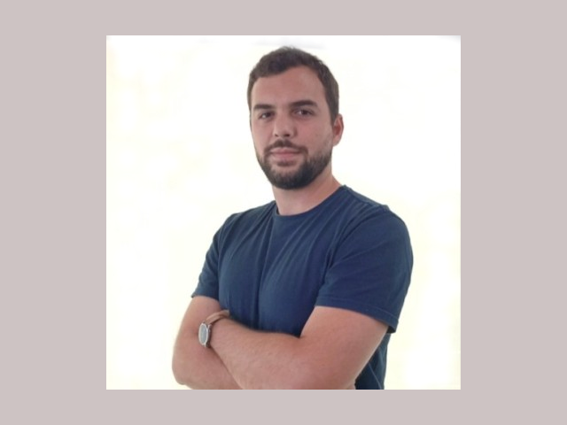 Daniel Avancini headshot.