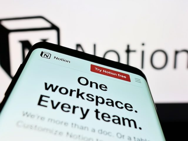 Notion app on mobile and Notion on desktop