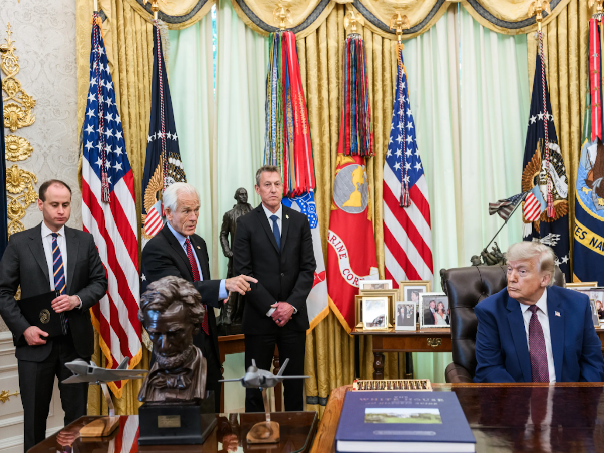 President Donald J. Trump signs Executive Orders in the Oval Office, June 3, 2026
