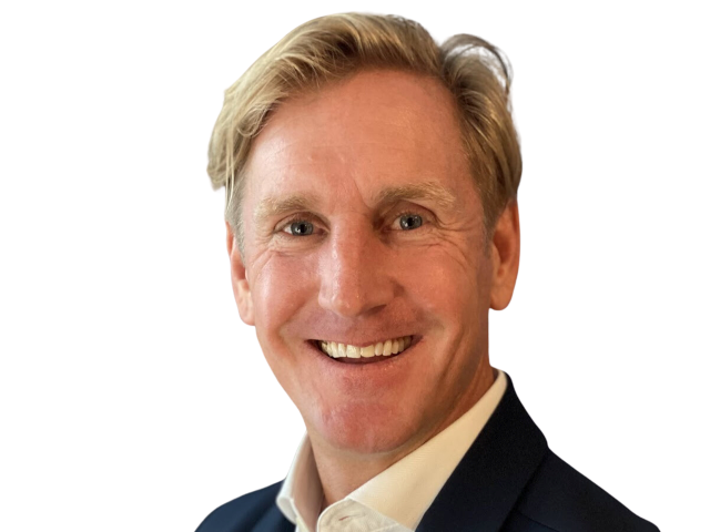 Geoff Clauss headshot.