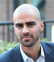 Eric Moller headshot