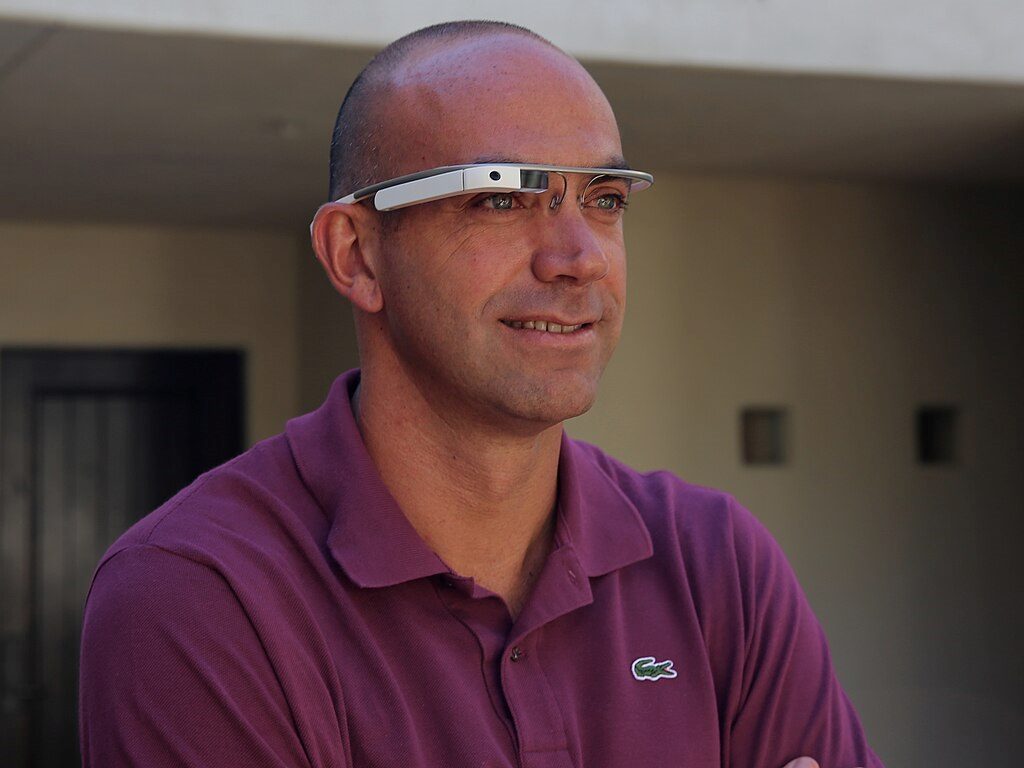 French entrepreneur Loïc Le Meur using Google Glass in 2012.