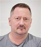 Headshot of Chris Sykes
