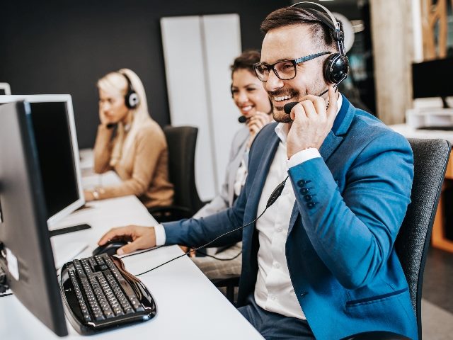 Call service agent in call center