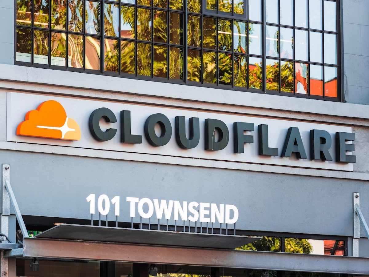 Close up of Cloudflare logo at the Company's headquarters