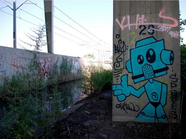 thumbs up robot