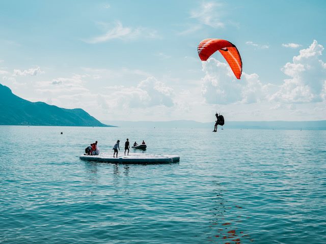 parasailer coming in for a landing