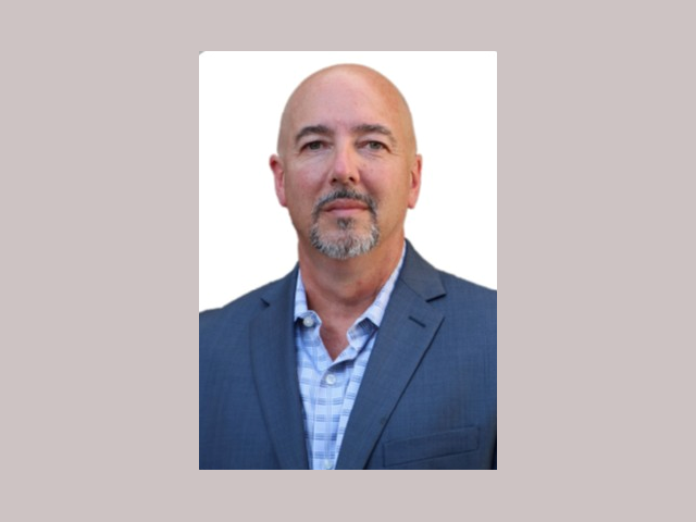Jason Nadeau headshot.