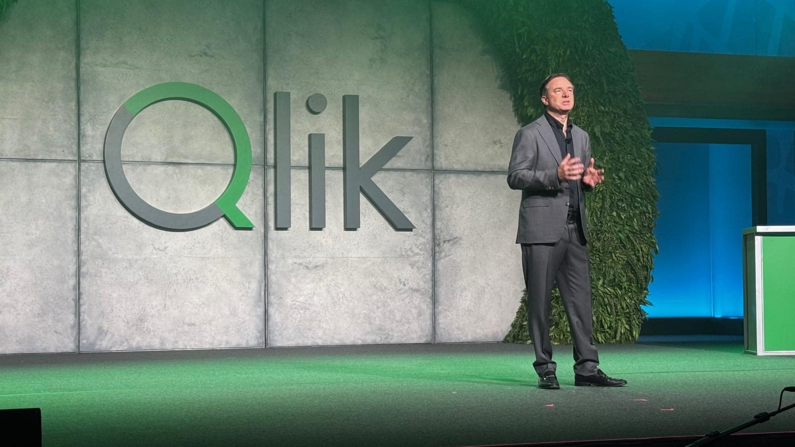 2025 Qlik Connect event