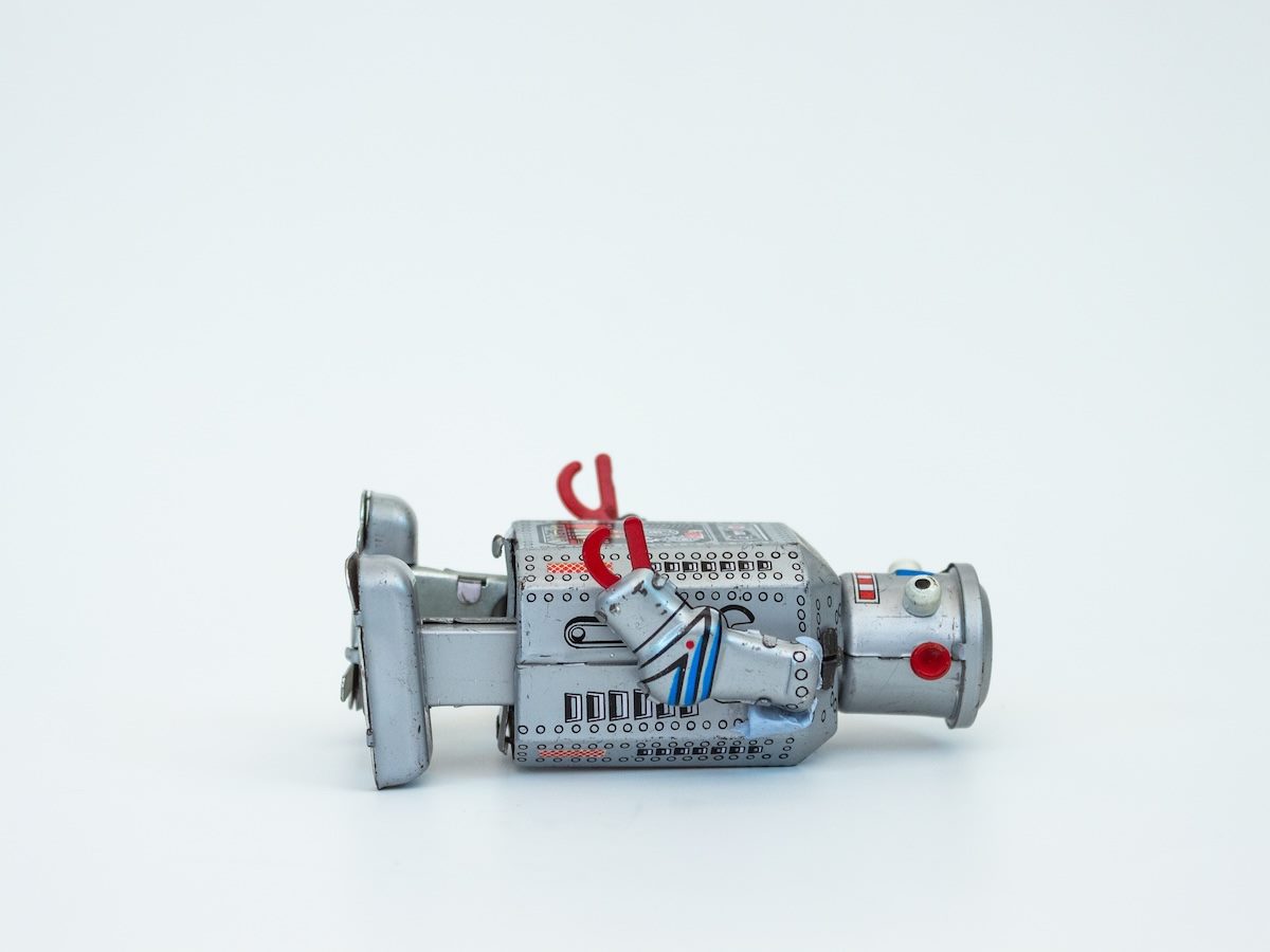 a dead robot