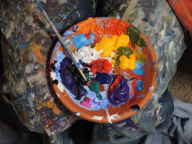 oil paints in a bowl