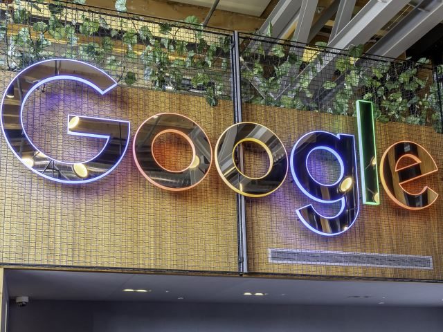 Neon Google Sign 
