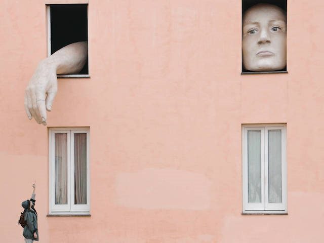 Large mannequin, small person