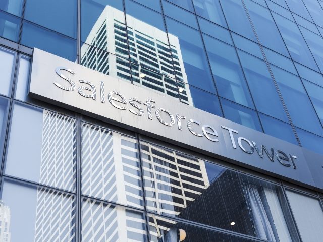 Shot of the front of the Salesforce Tower building in New York City.